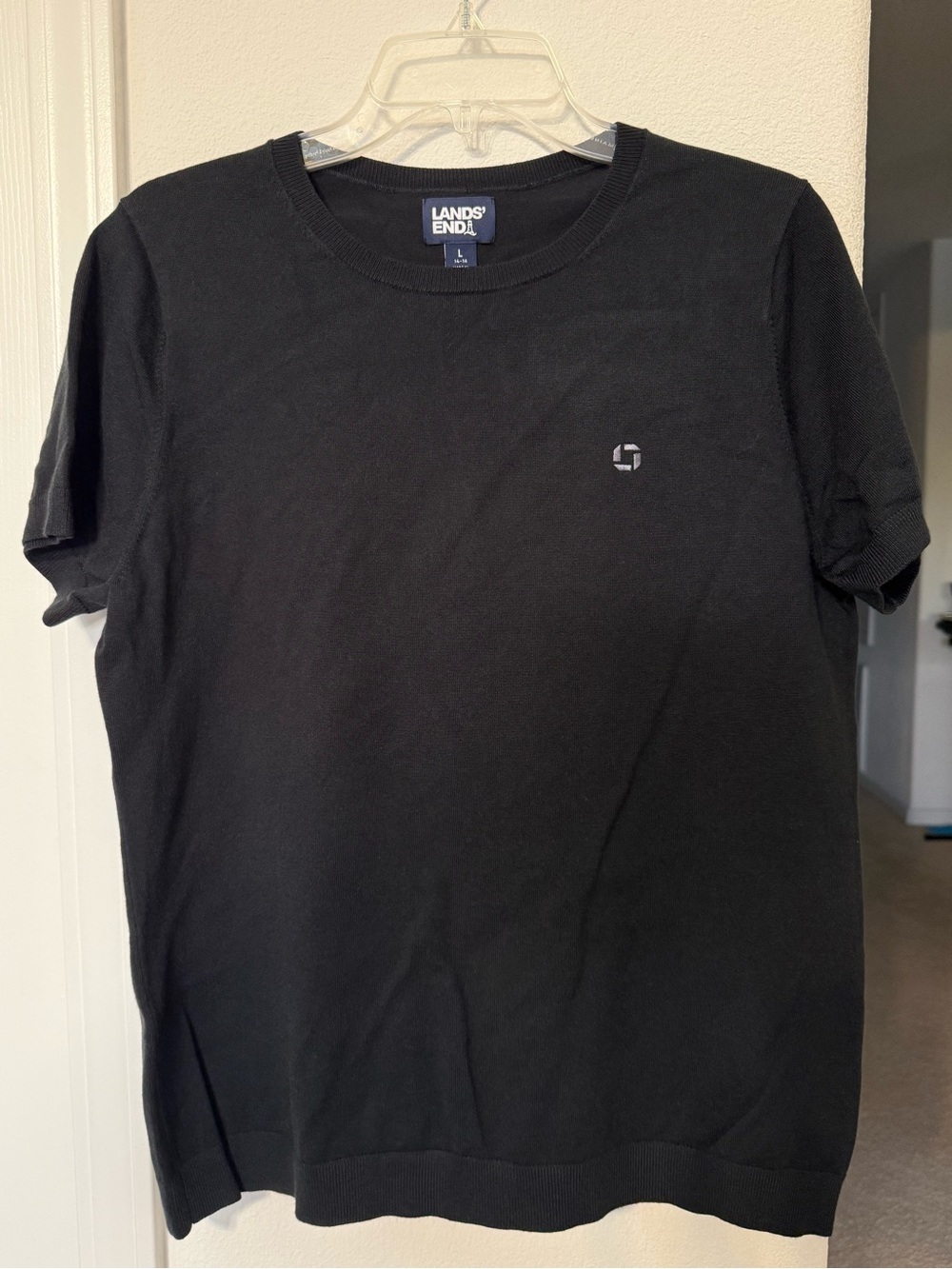 Black Lands' End Men’s Black Short-Sleeve Crewneck Shirt